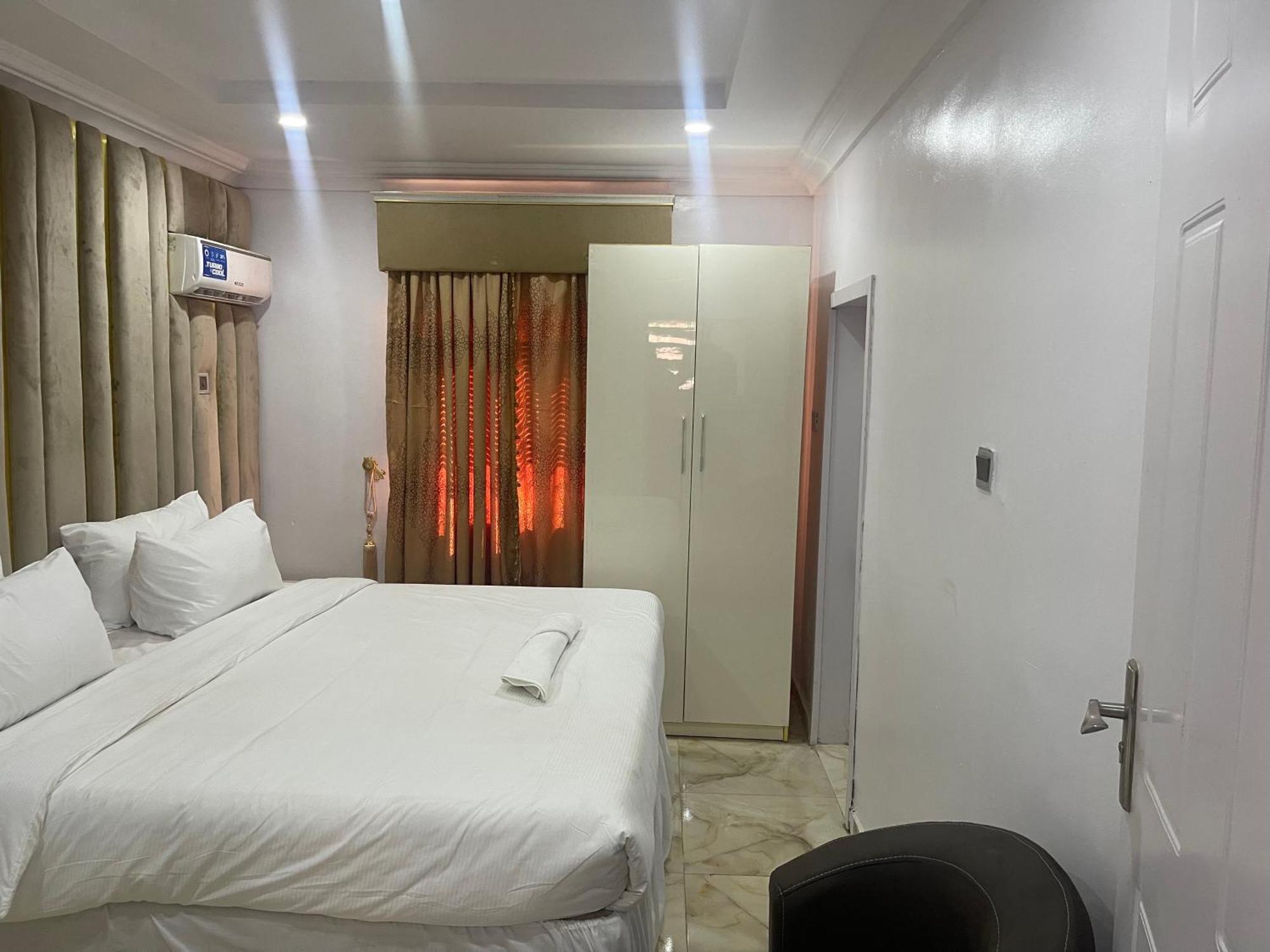White Gold Hotel Ikeja Eksteriør bilde